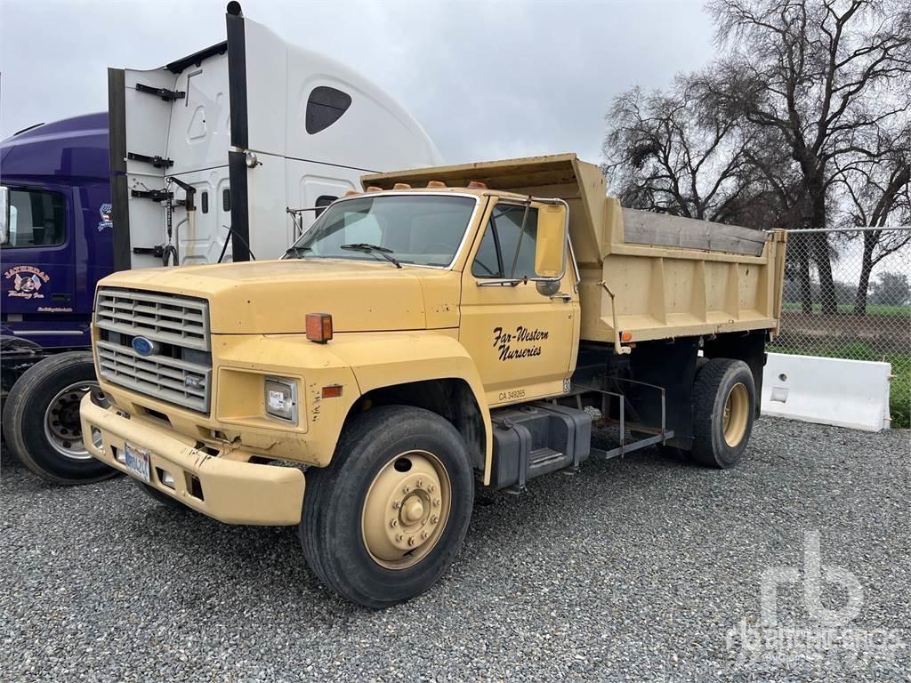 Ford F-700 Billenő teherautók