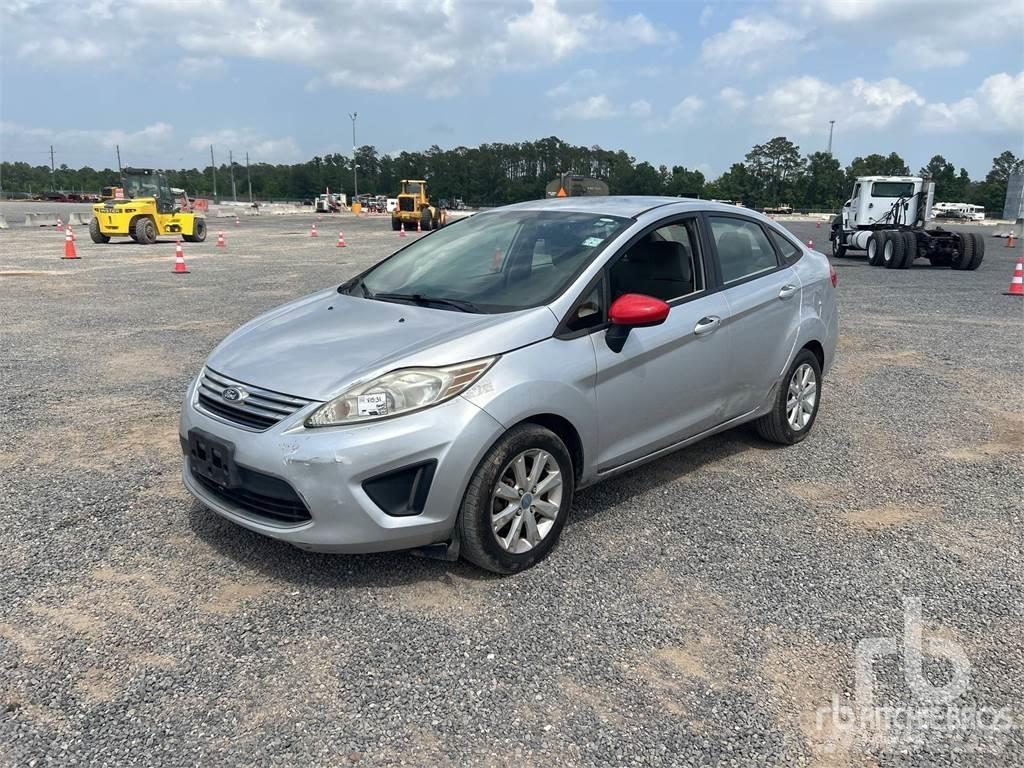 Ford FIESTA Kistehergépjárművek