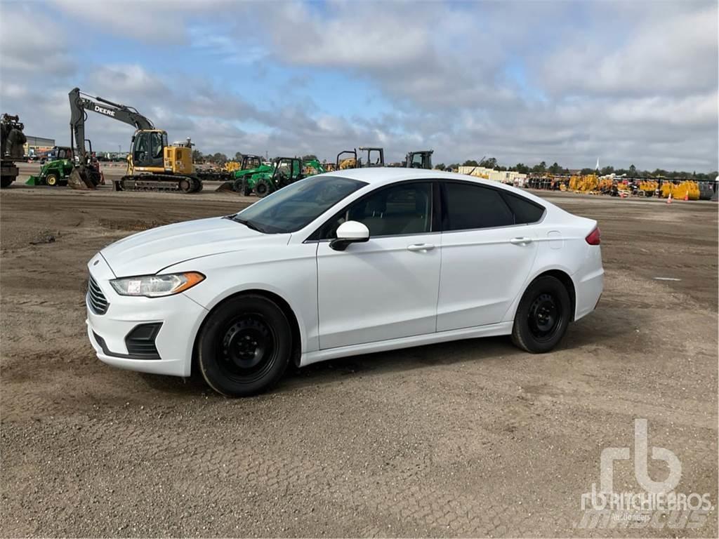 Ford FUSION Kistehergépjárművek