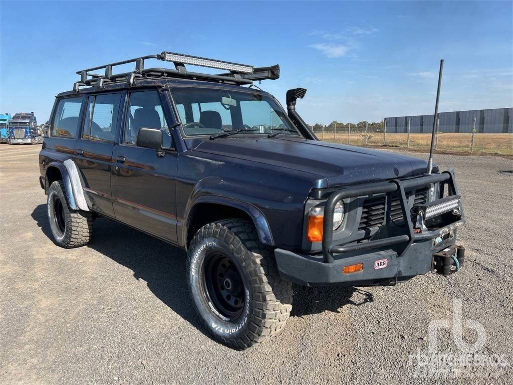 Ford MAVERICK Kistehergépjárművek