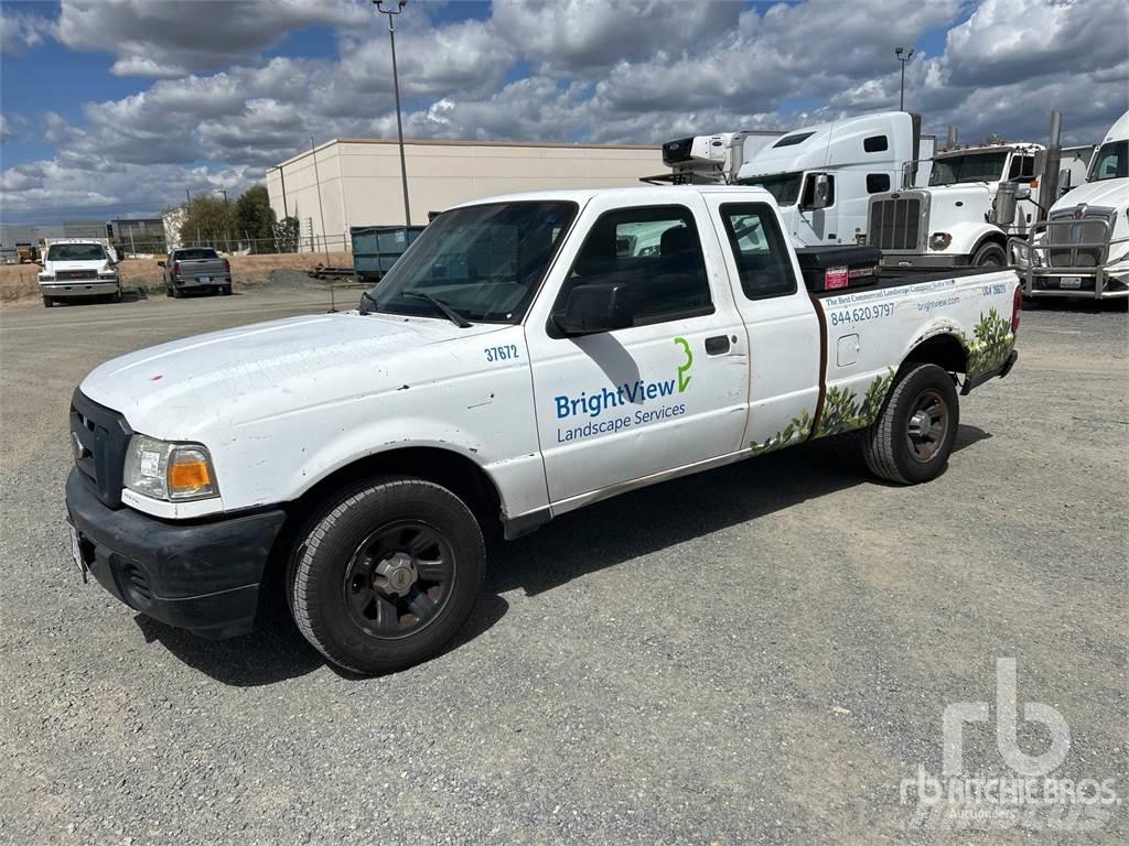 Ford RANGER Kis teherszállító/Platós kocsi
