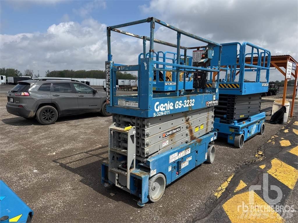 Genie GS3232 Ollós emelők