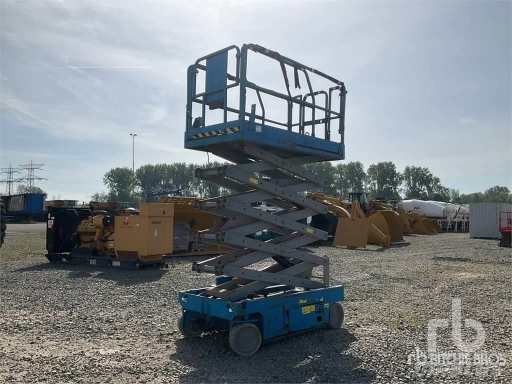 Genie GS3246 Ollós emelők
