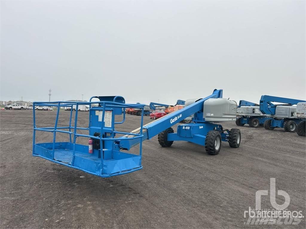 Genie S-40 Karos emelők