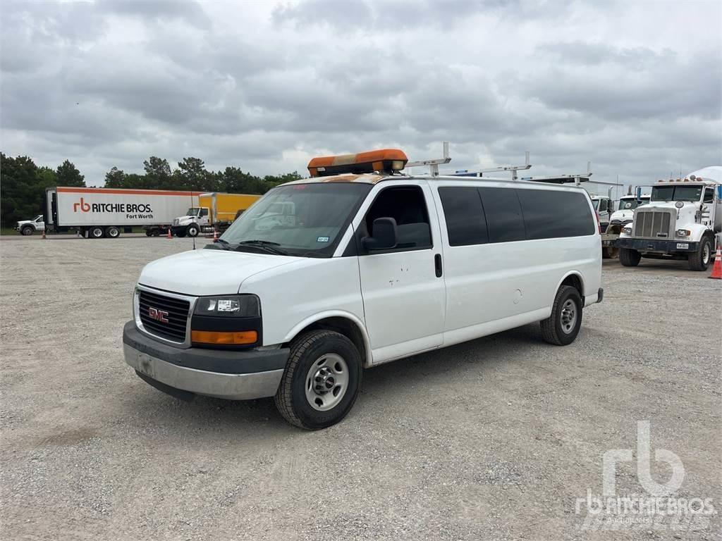 GMC G3500 Transporterek