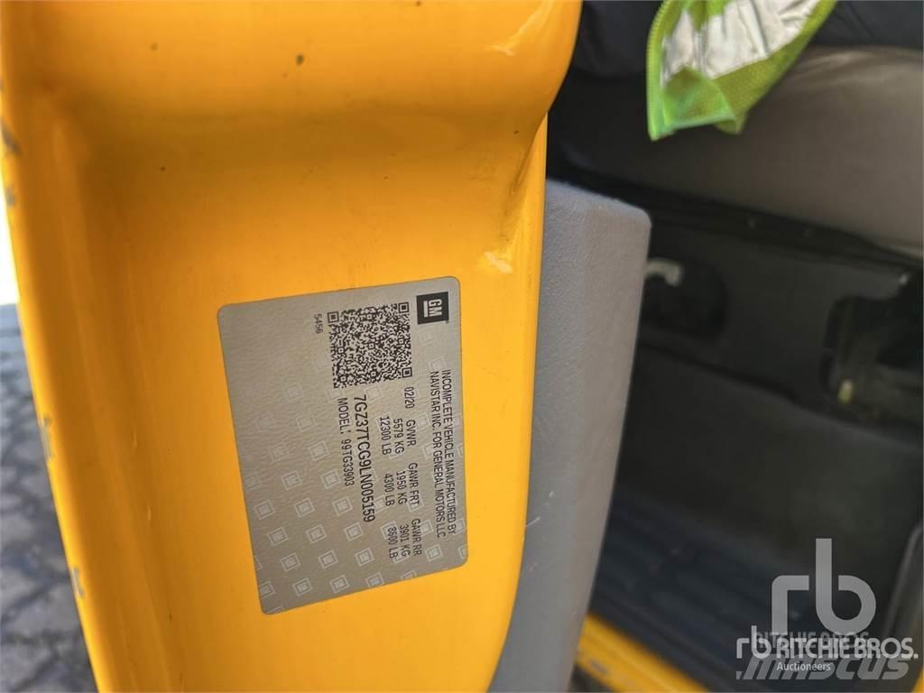 GMC G3500 Transporterek