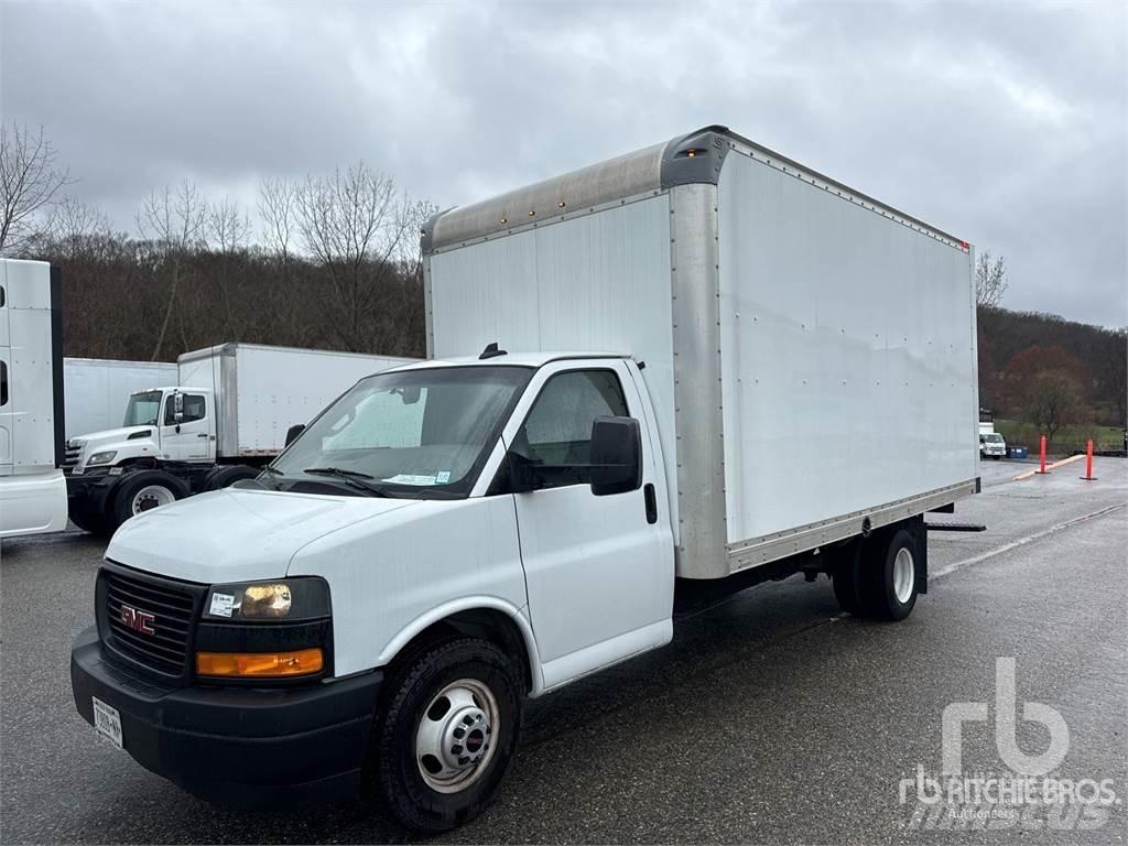 GMC G3500 Transporterek