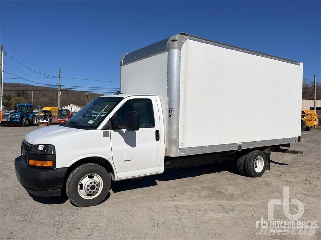 GMC G3500 Transporterek