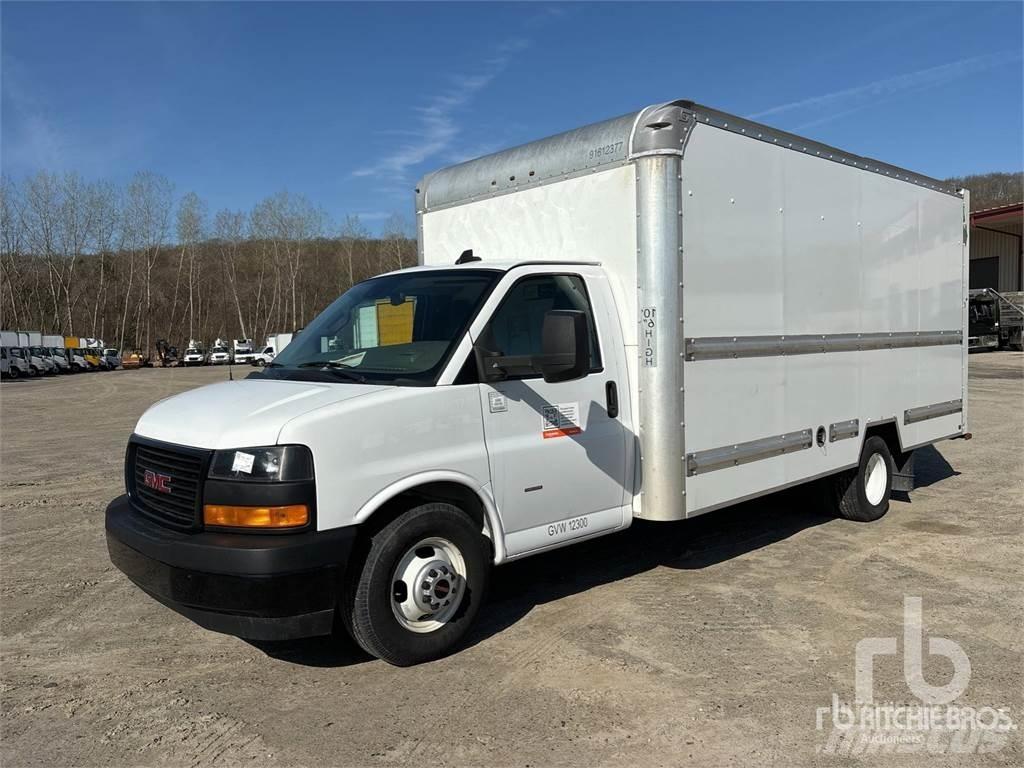 GMC G3500 Transporterek