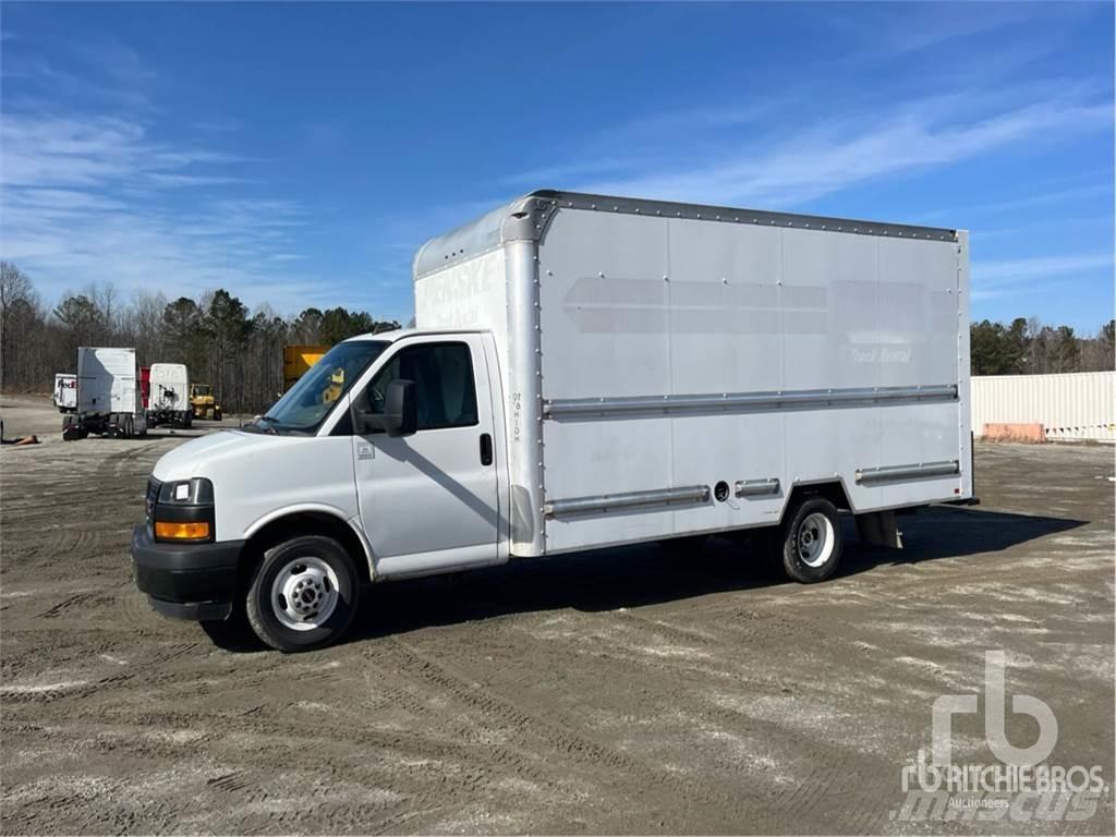 GMC G3500 Transporterek