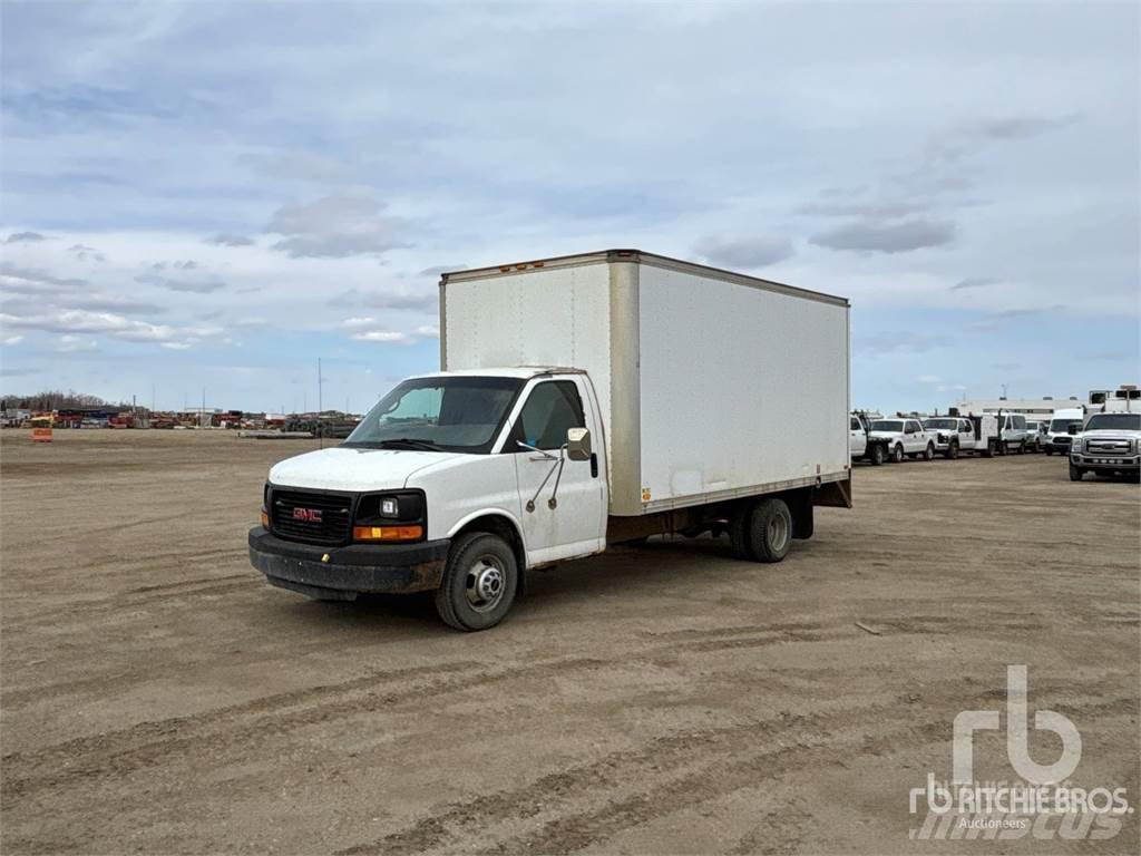 GMC G3500 Transporterek
