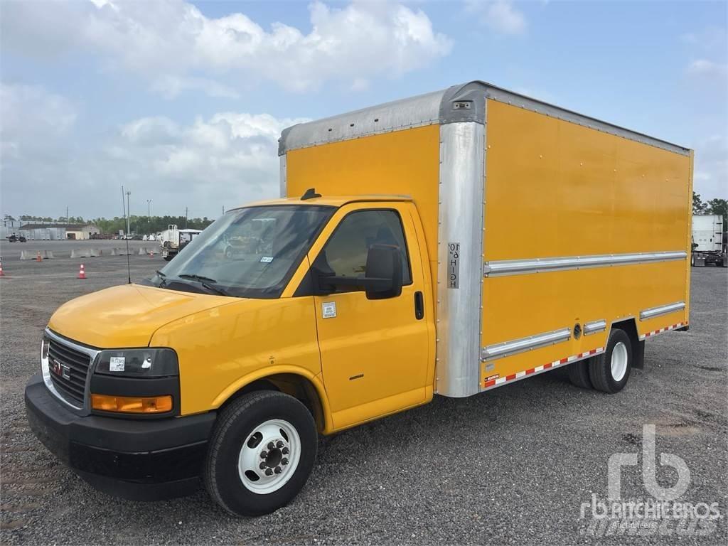 GMC SAVANA 3500 Transporterek
