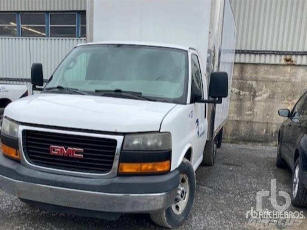 GMC SAVANA 3500 Transporterek
