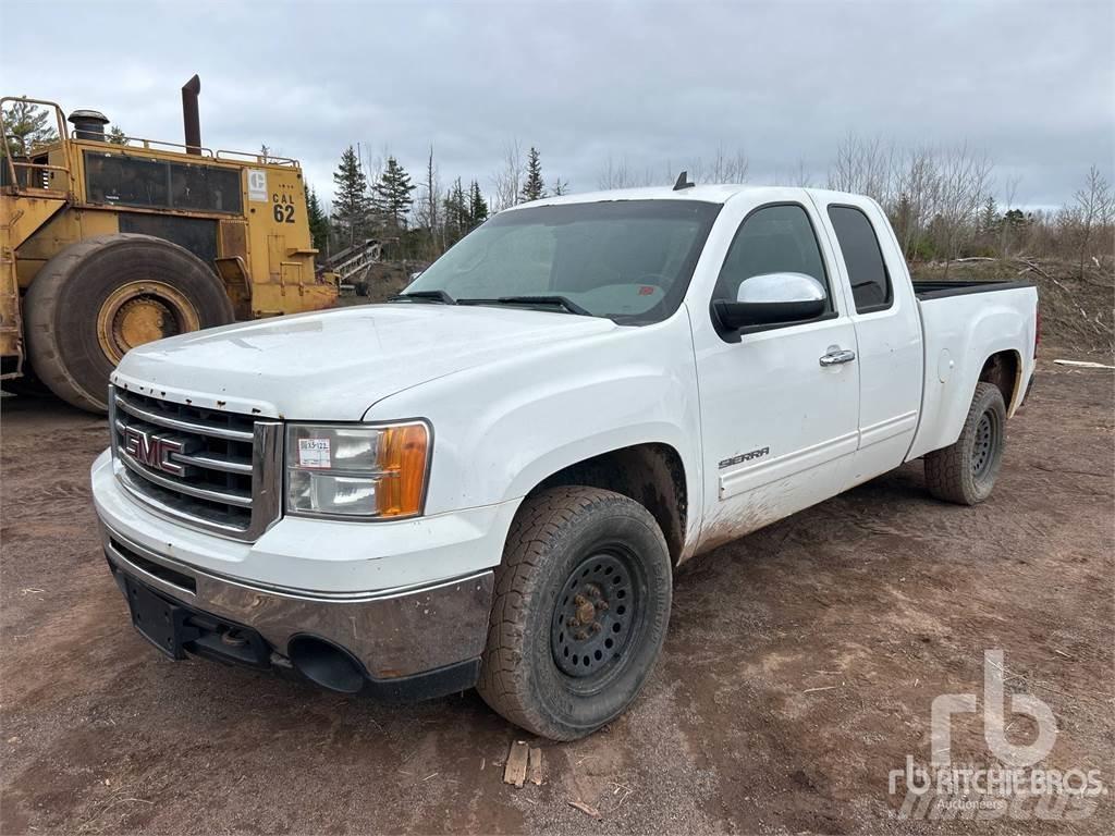 GMC SIERRA 1500 Kis teherszállító/Platós kocsi