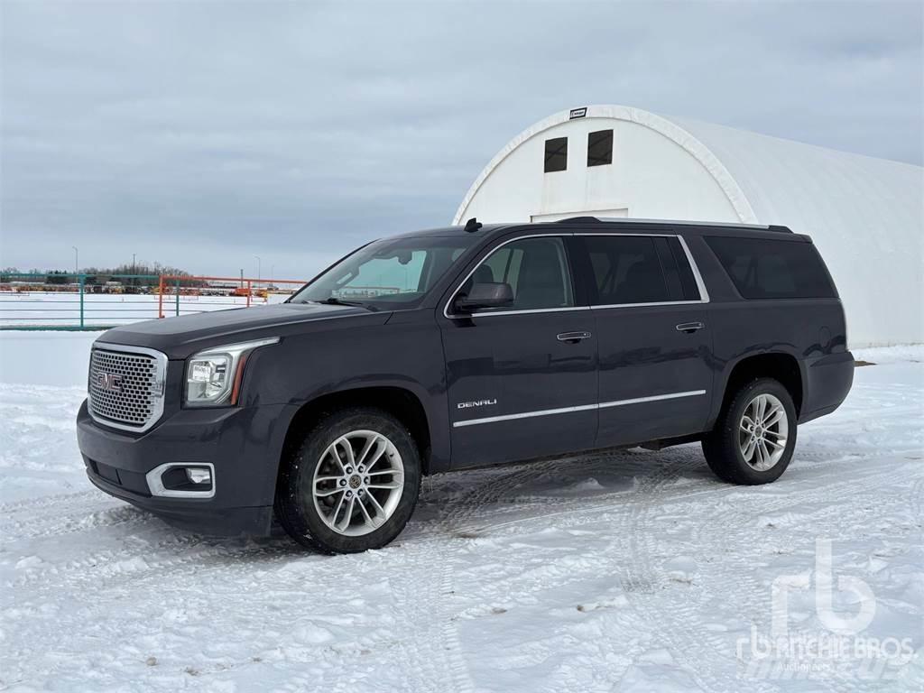 GMC YUKON Kis teherszállító/Platós kocsi