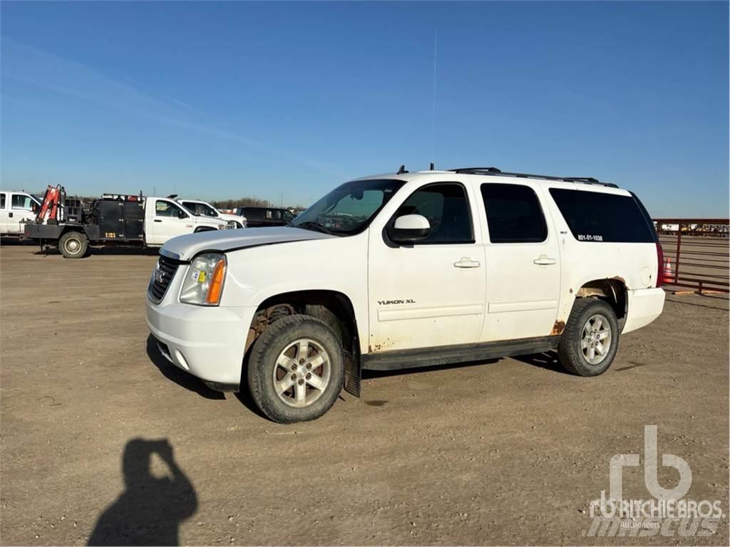 GMC YUKON Kis teherszállító/Platós kocsi