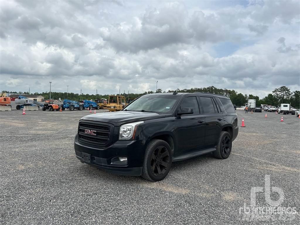 GMC YUKON Kis teherszállító/Platós kocsi