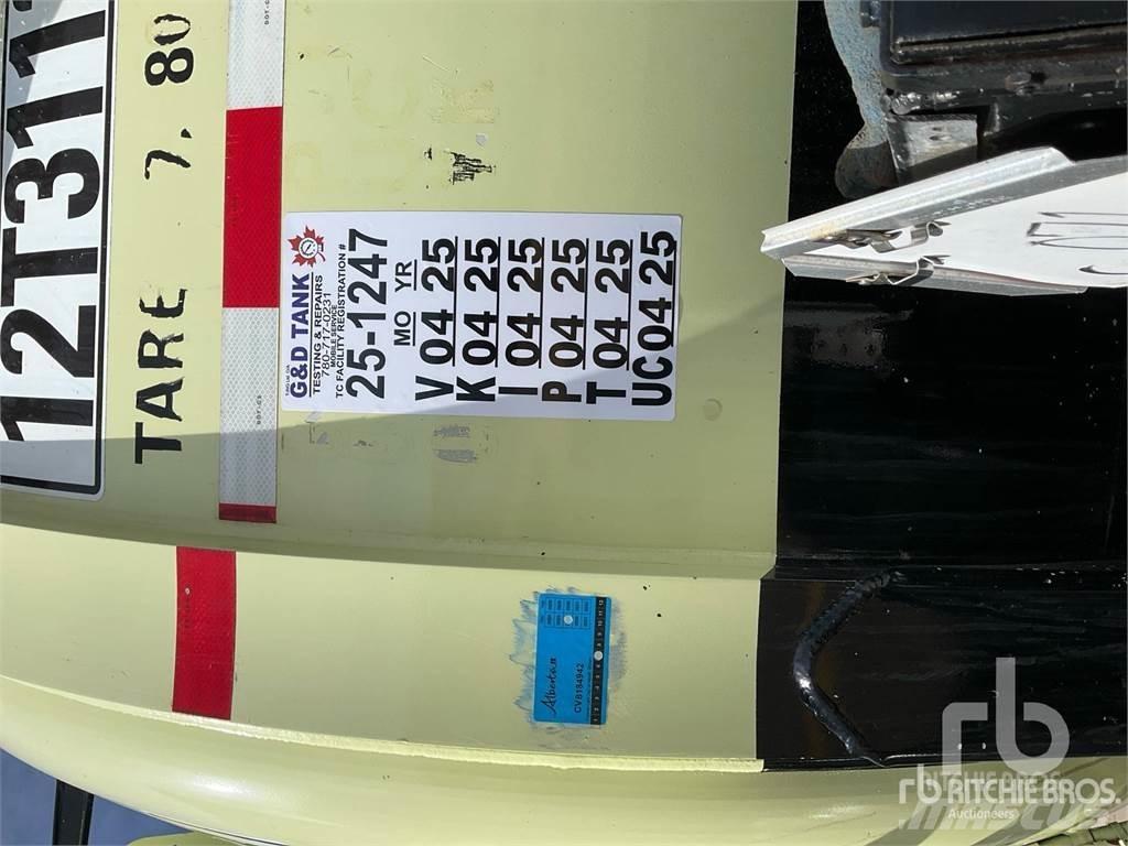 Heil TC407 Tartályos pótkocsik