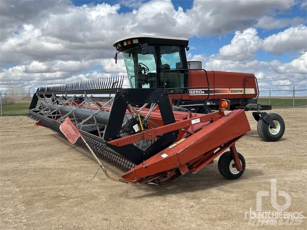 Hesston 8250S Rendkészítő Kombájnok