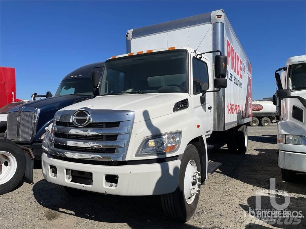 Hino 338 Transporterek