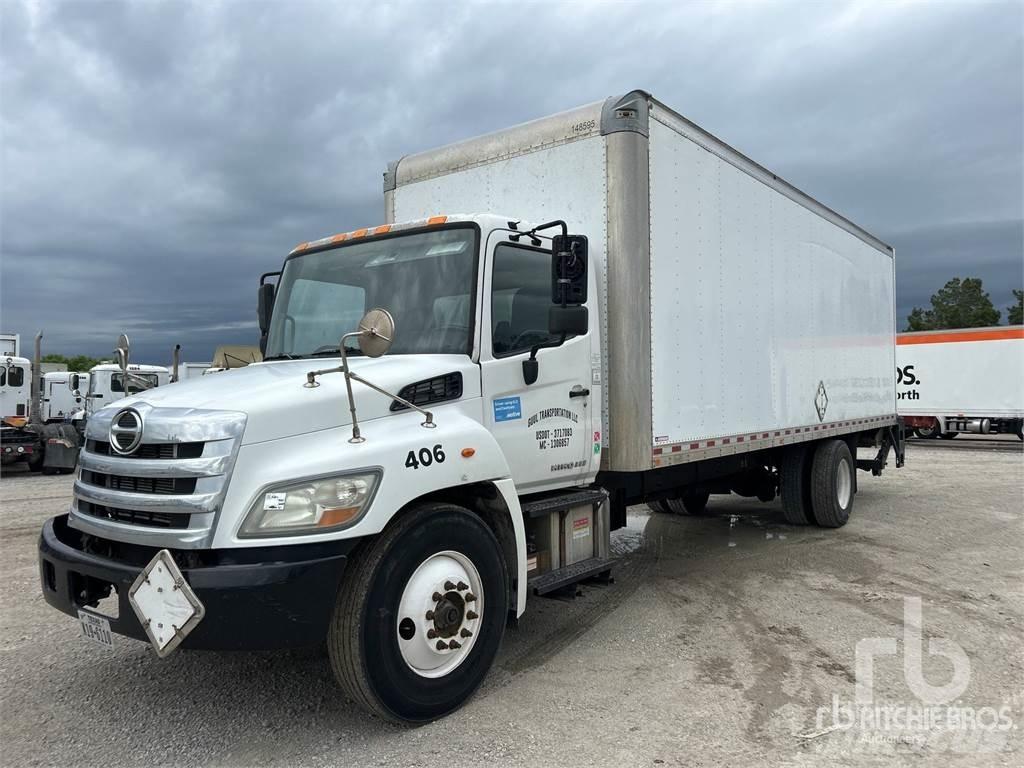 Hino 338 Transporterek