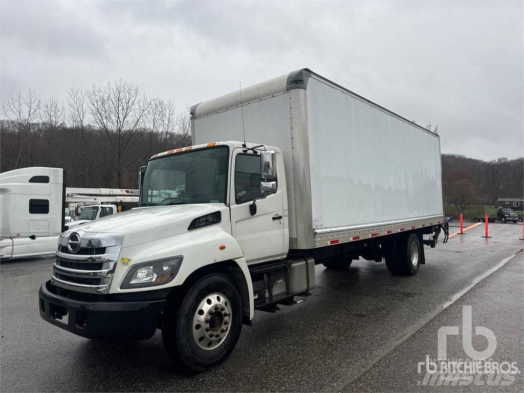 Hino 4x2 Transporterek