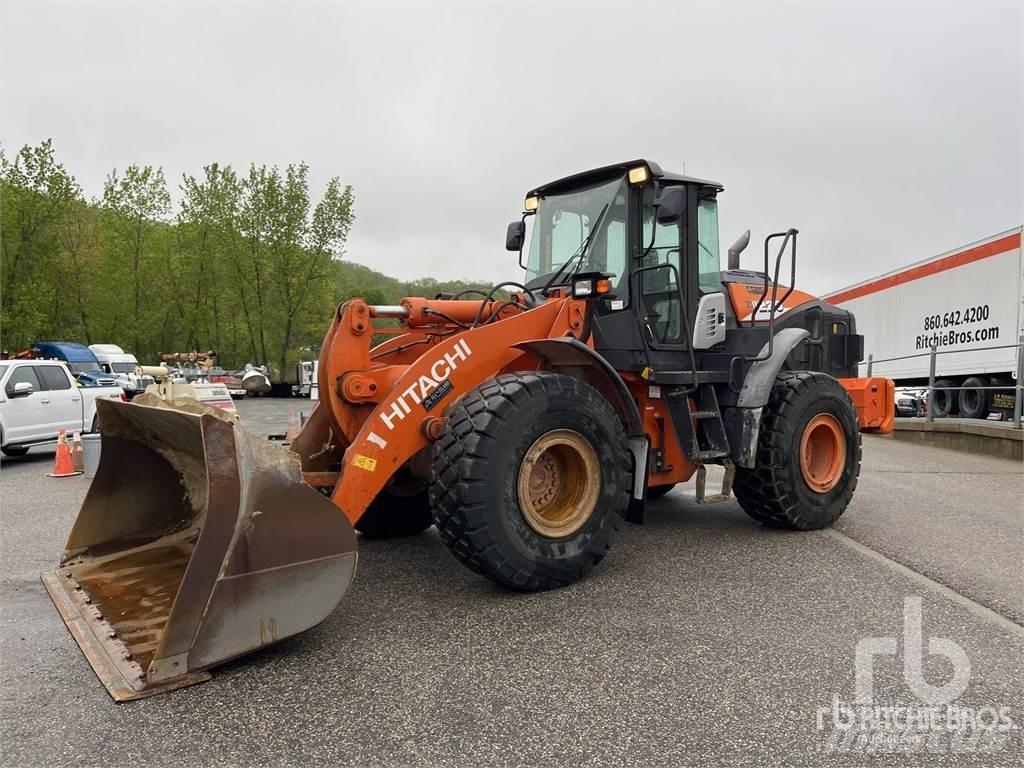 Hitachi ZW220-6 Gumikerekes homlokrakodók