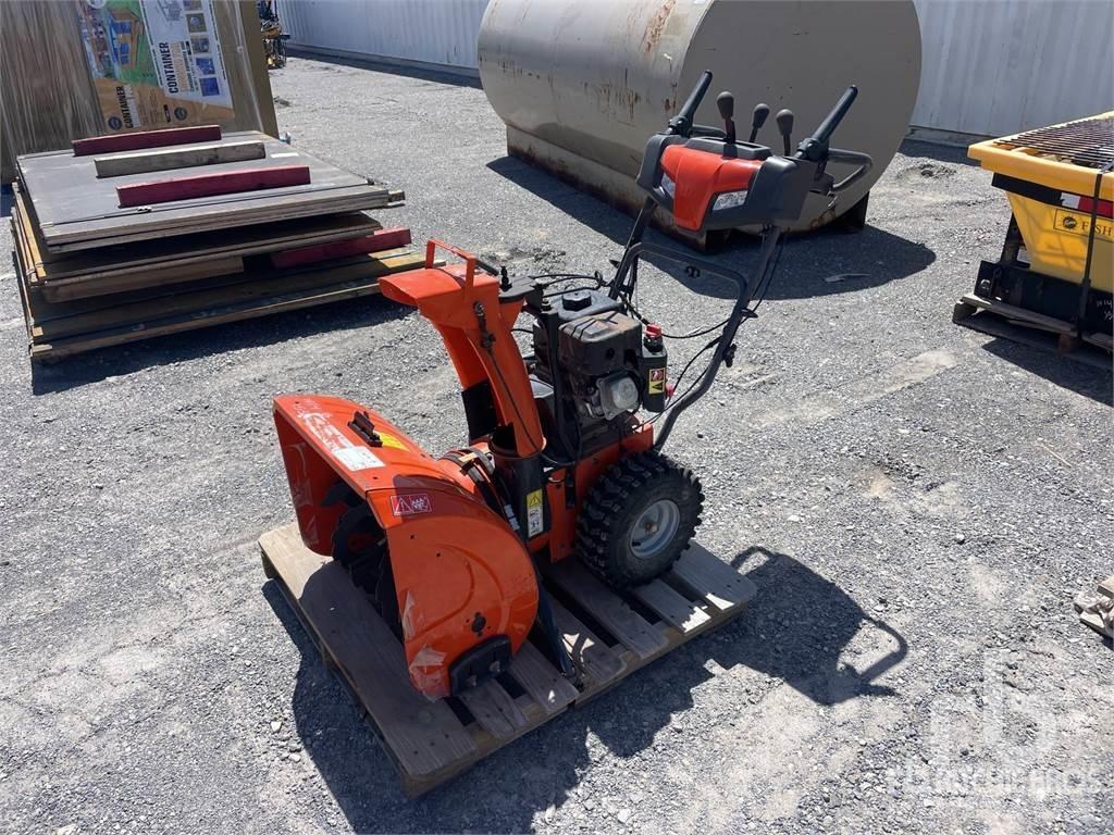 Husqvarna ST224 Hómarók