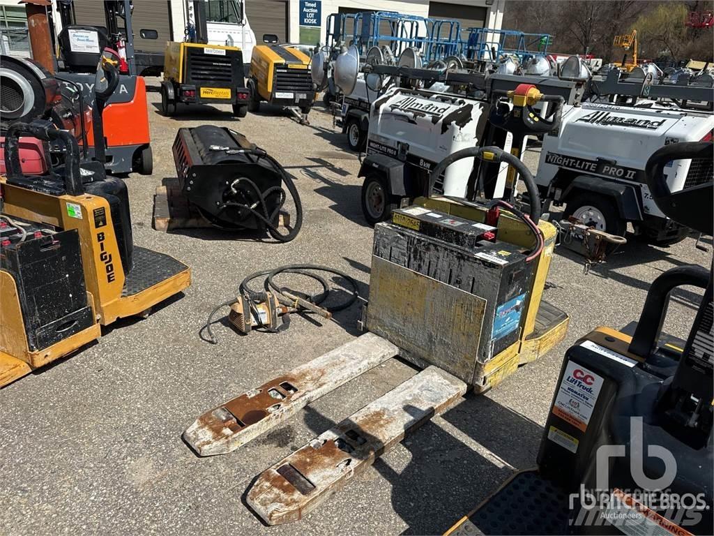 Hyster B60 Raklap állványok