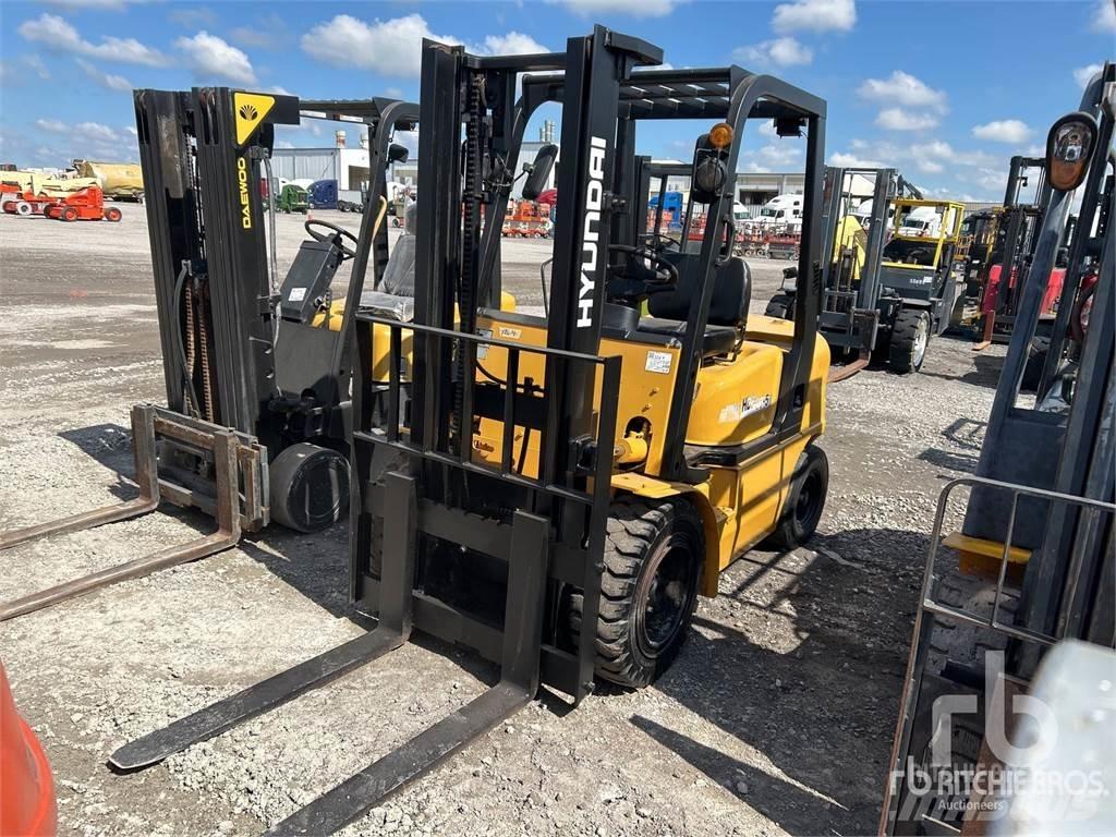 Hyundai HDF30-5 Dízel targoncák