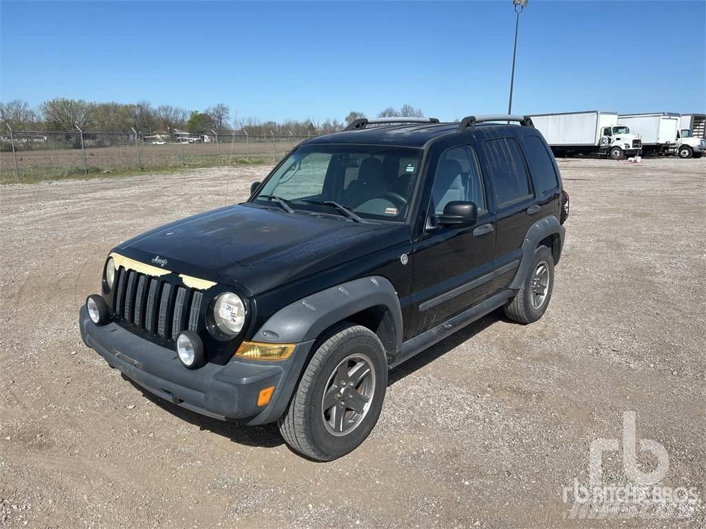 Jeep LIBERTY Kis teherszállító/Platós kocsi