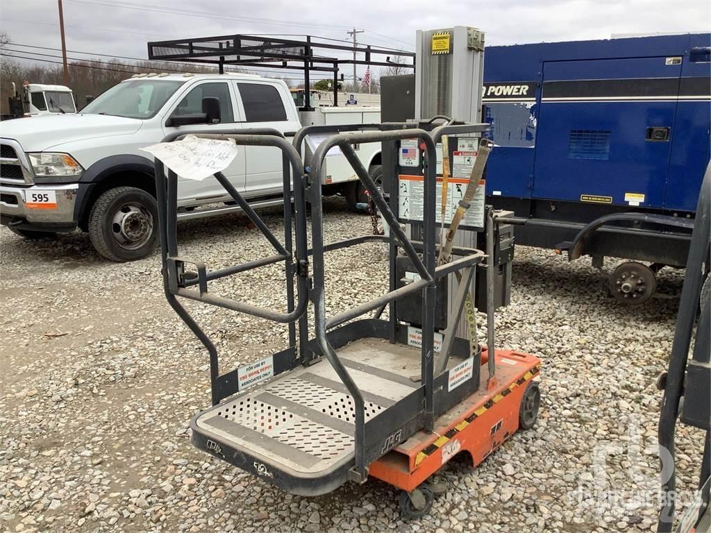 JLG 12SP Karos emelők