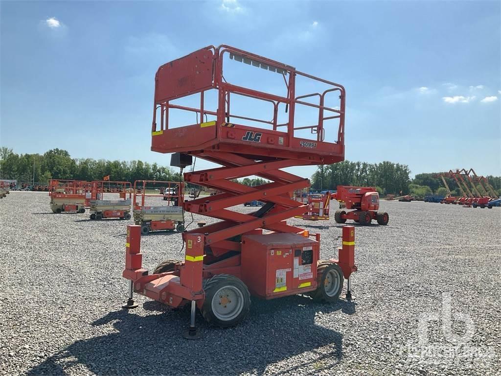 JLG 260MRT Ollós emelők