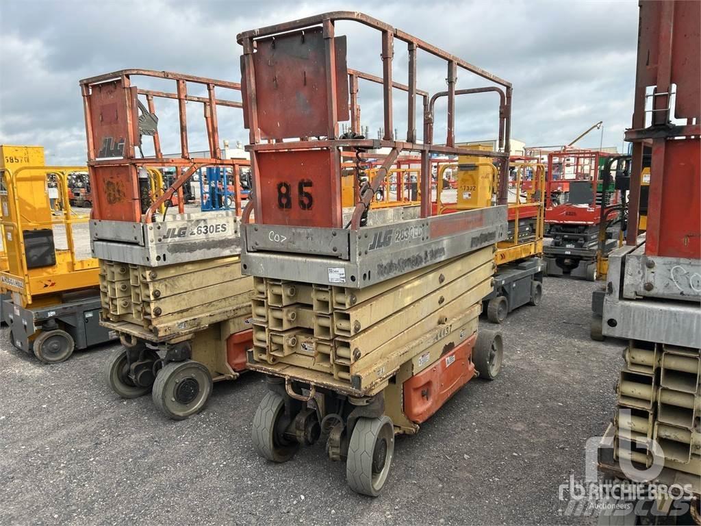 JLG 2630ES Ollós emelők