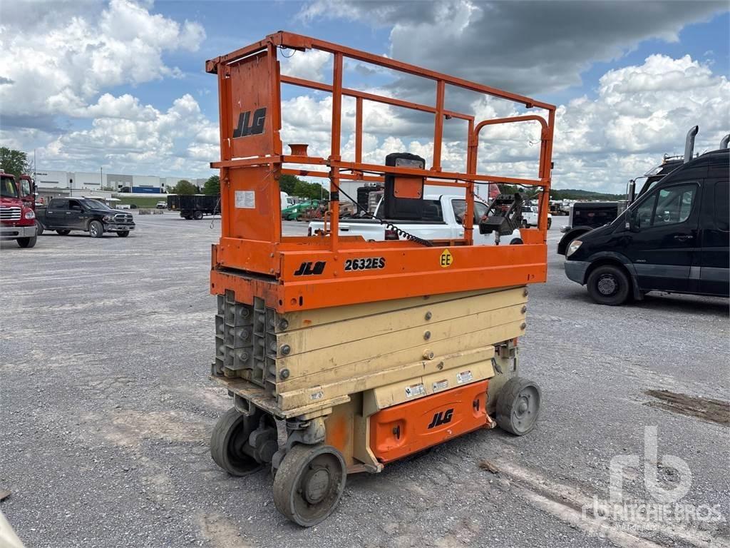 JLG 2632ES Ollós emelők