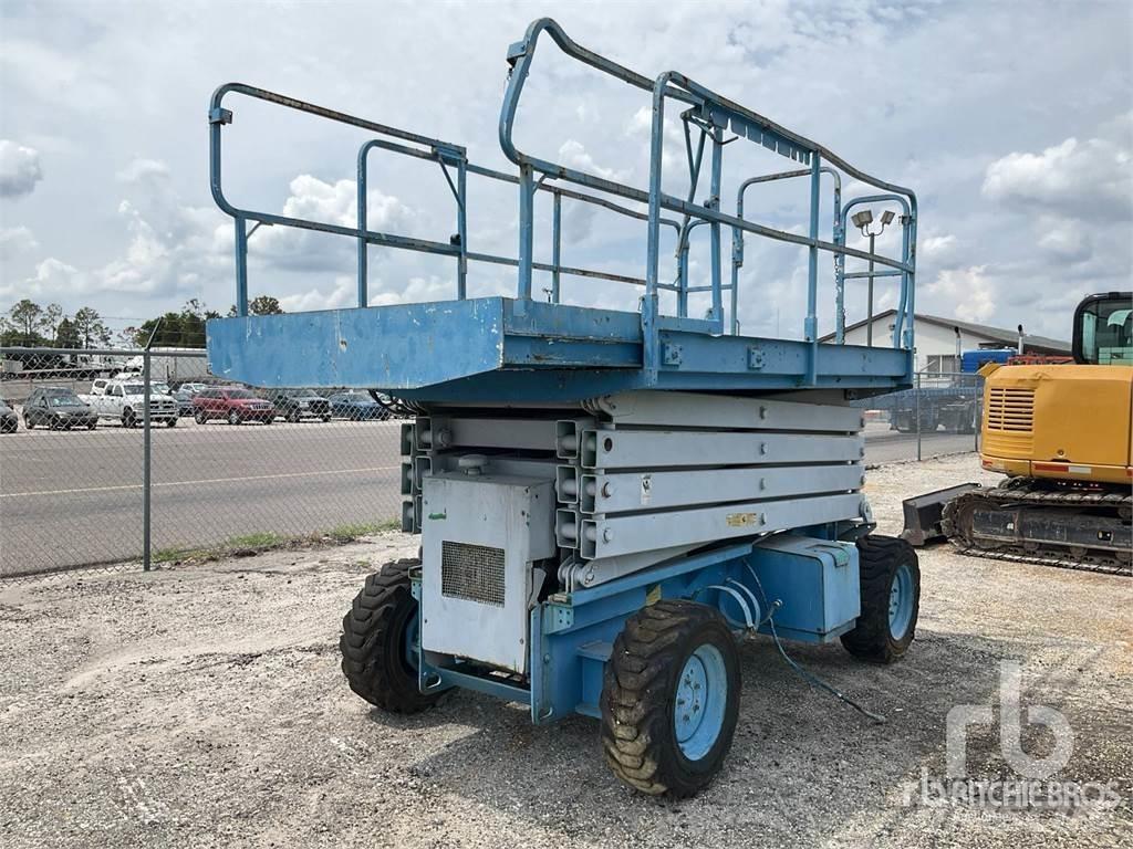 JLG 330CRT Ollós emelők