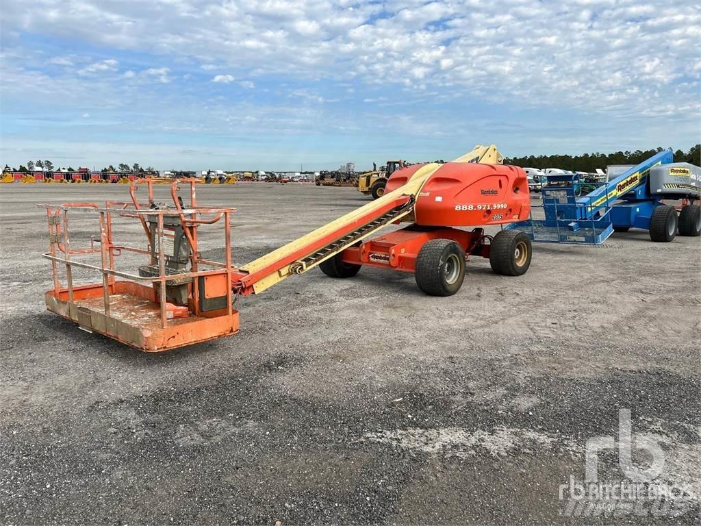 JLG 400S Karos emelők