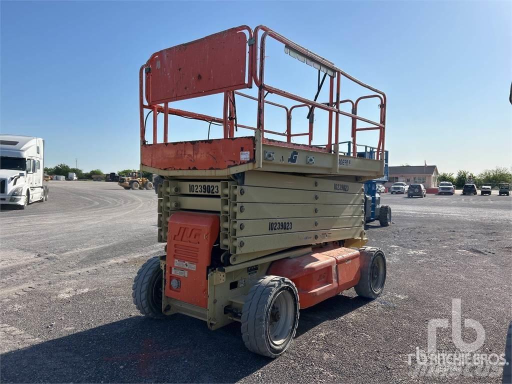 JLG 4069LE Ollós emelők