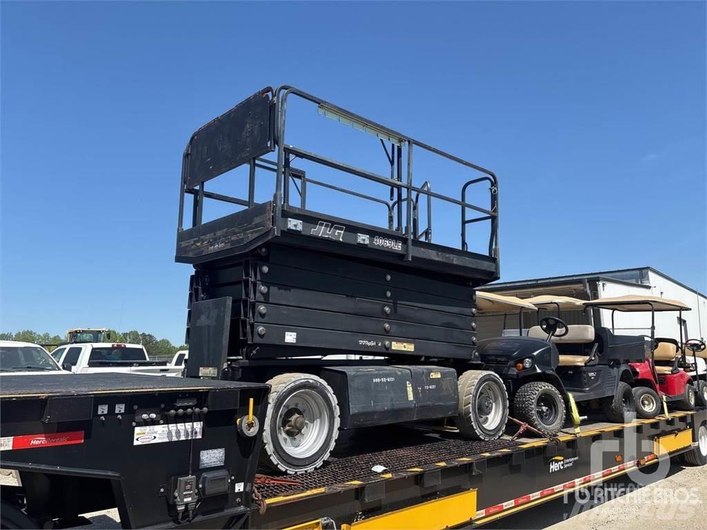 JLG 4069LE Ollós emelők