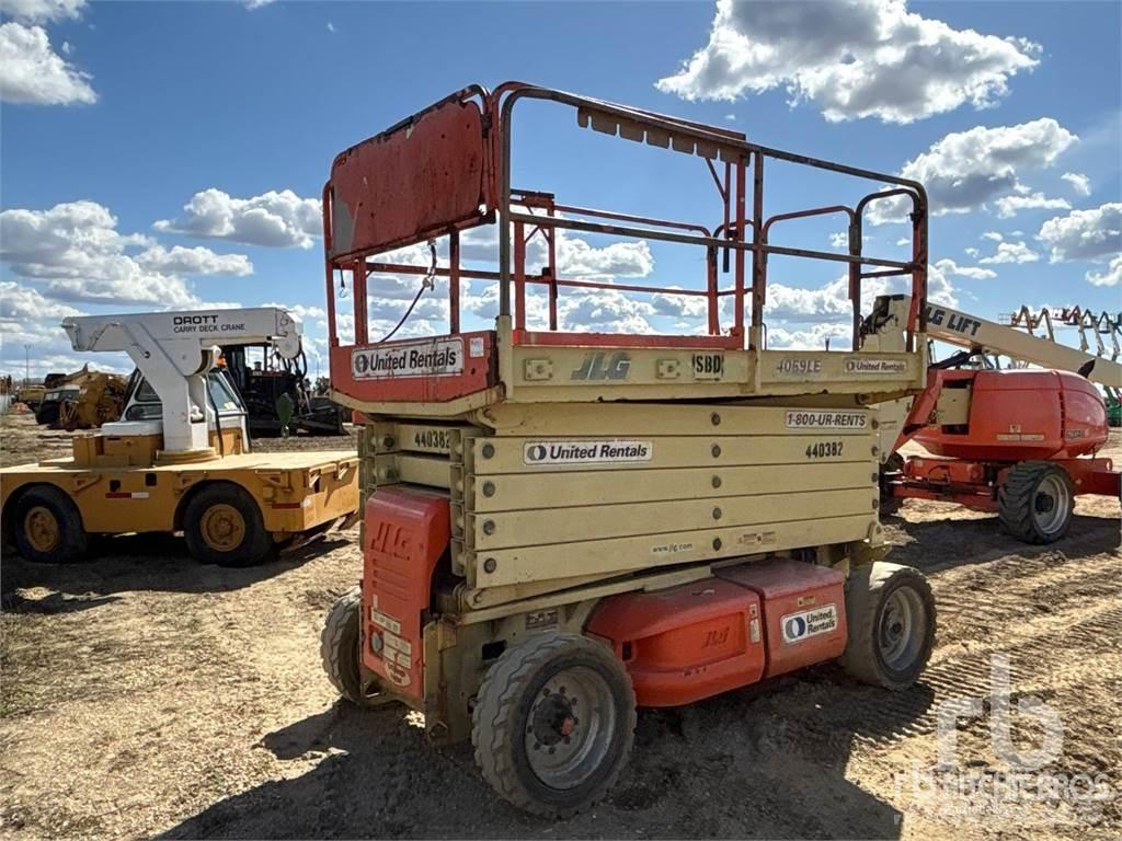 JLG 4069LE Ollós emelők