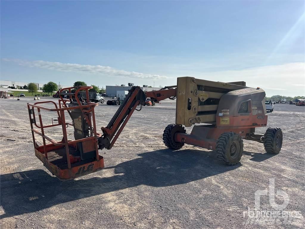 JLG 450AJ Karos emelők