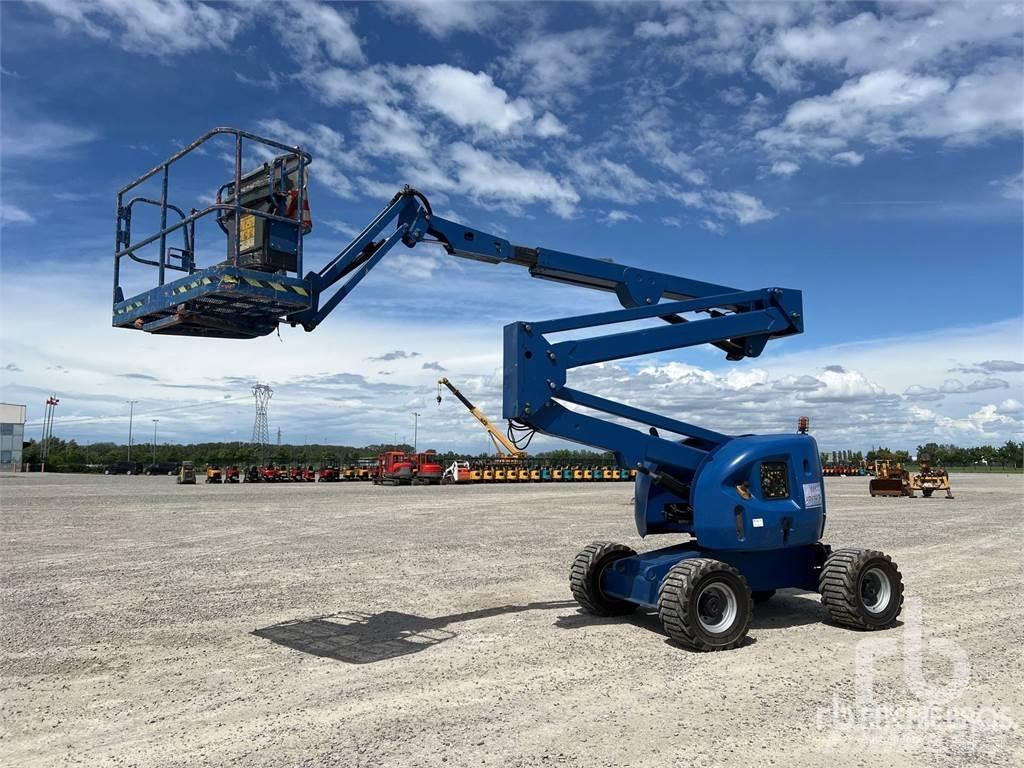 JLG 450AJ Karos emelők