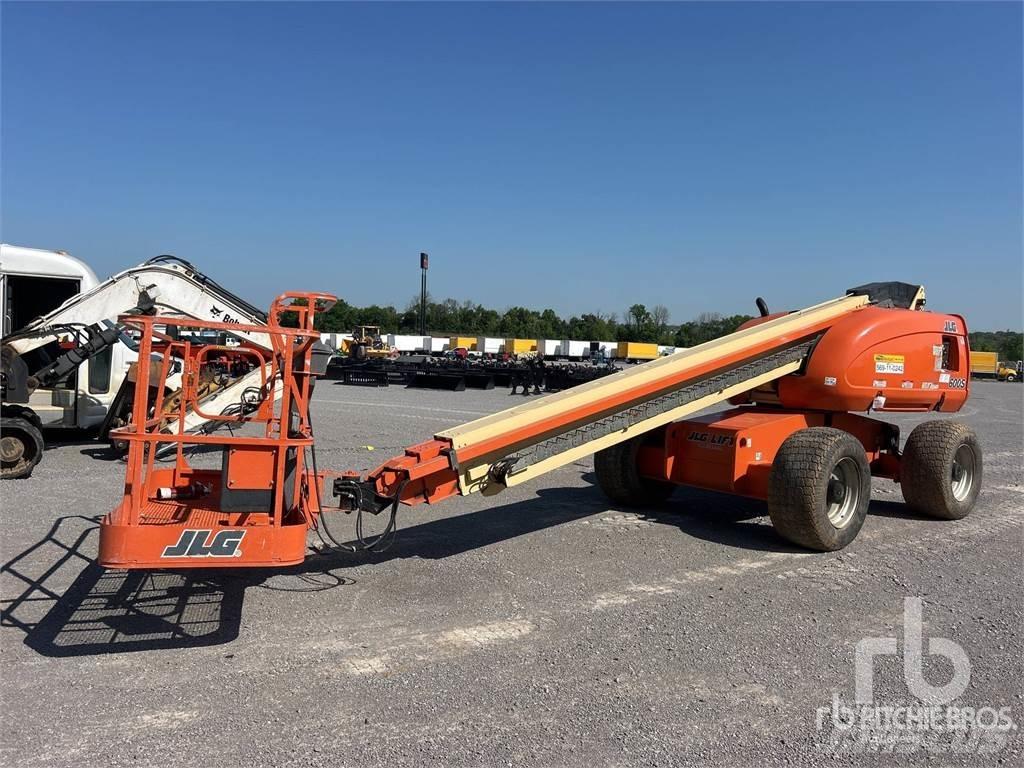 JLG 600S Karos emelők