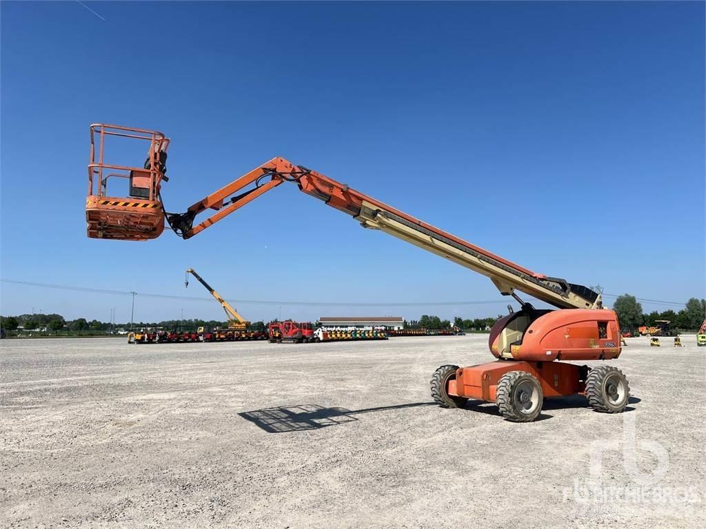 JLG 660SJ Karos emelők