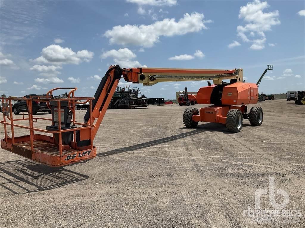 JLG 860SJ Karos emelők