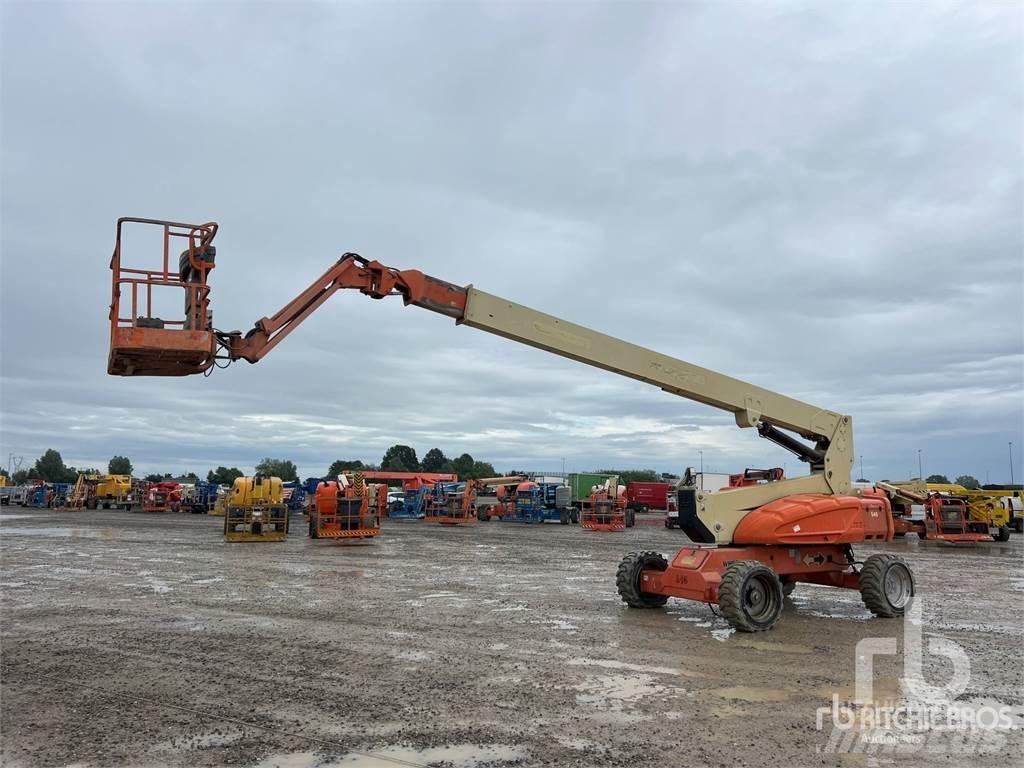 JLG E600JP Karos emelők