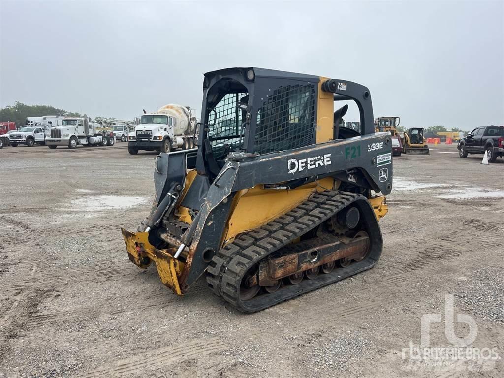 John Deere 333E Kompaktrakodók
