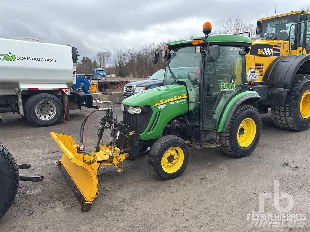John Deere 3520 Kompakt traktorok