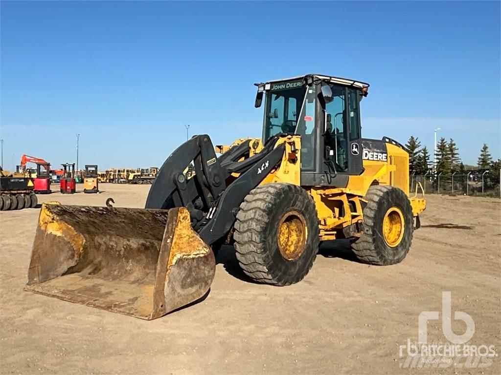 John Deere 544K Gumikerekes homlokrakodók