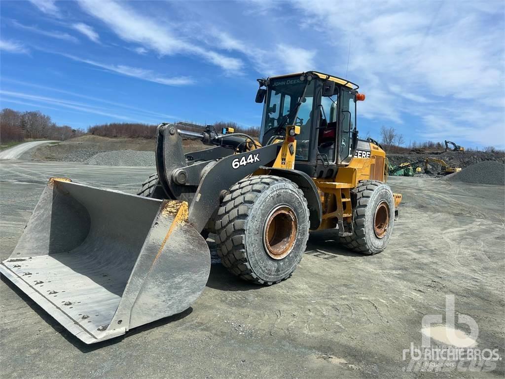 John Deere 644K Gumikerekes homlokrakodók